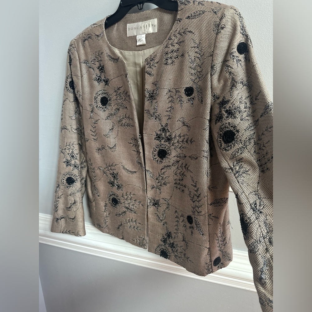 Doncaster silk floral embroidered blazer
